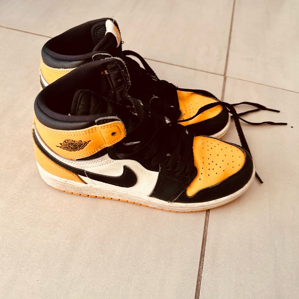 Jordan Nike for kids 3Y
